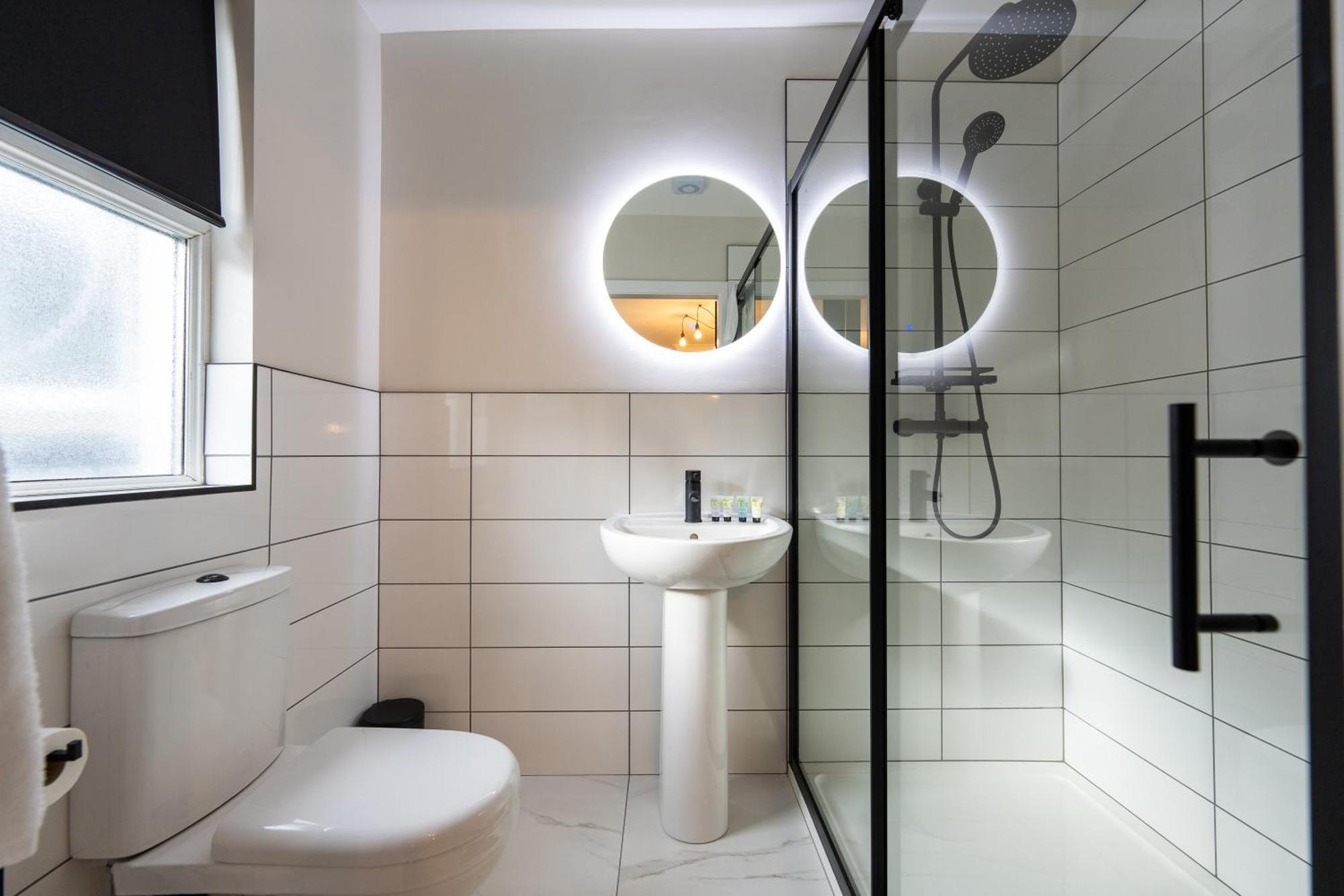 Home @ Arkles Lane Liverpool Extérieur photo